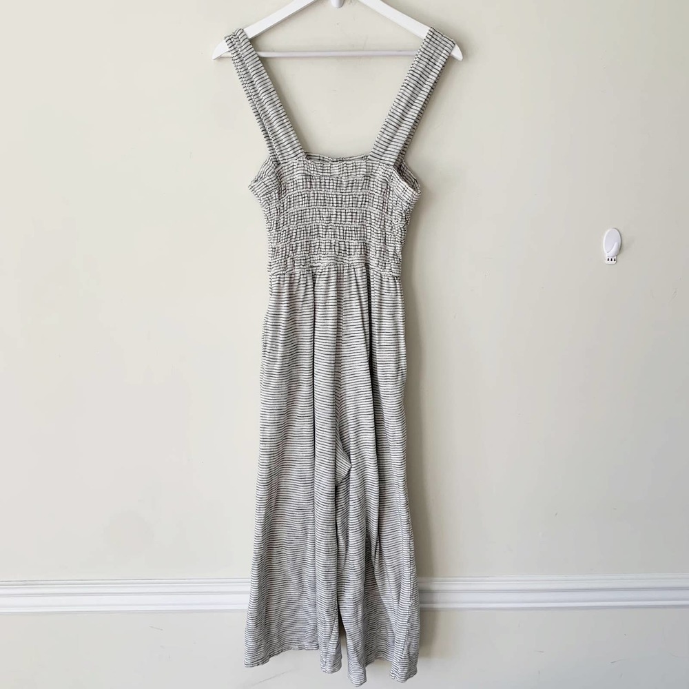 American Eagle Jumpsuit Size M Striped Black White Romper Play Smocked Wide Leg